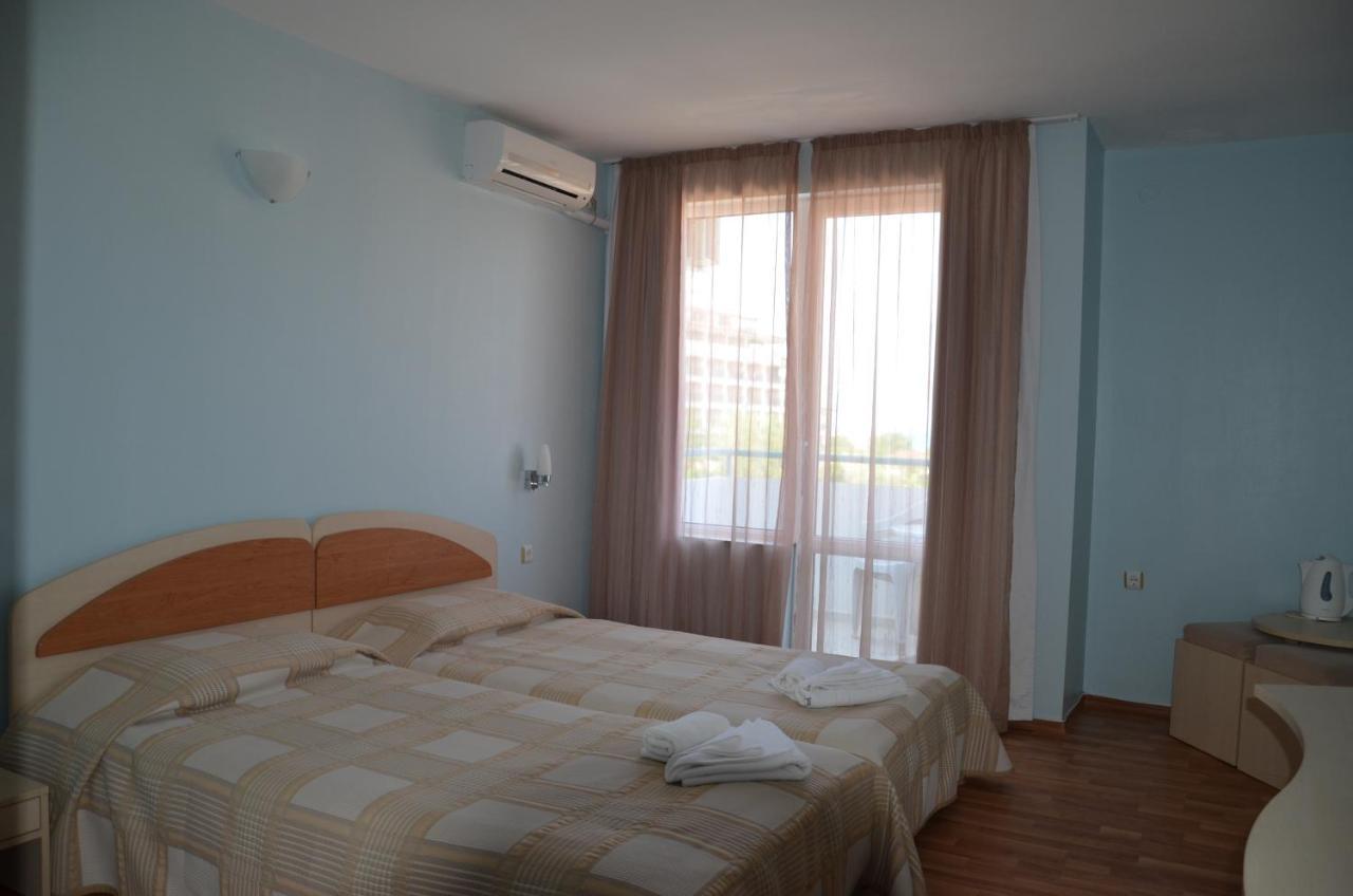 Hotel Sania Obzor Esterno foto