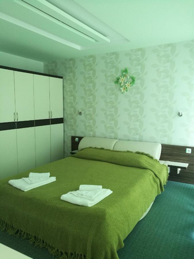 Hotel Sania Obzor Esterno foto