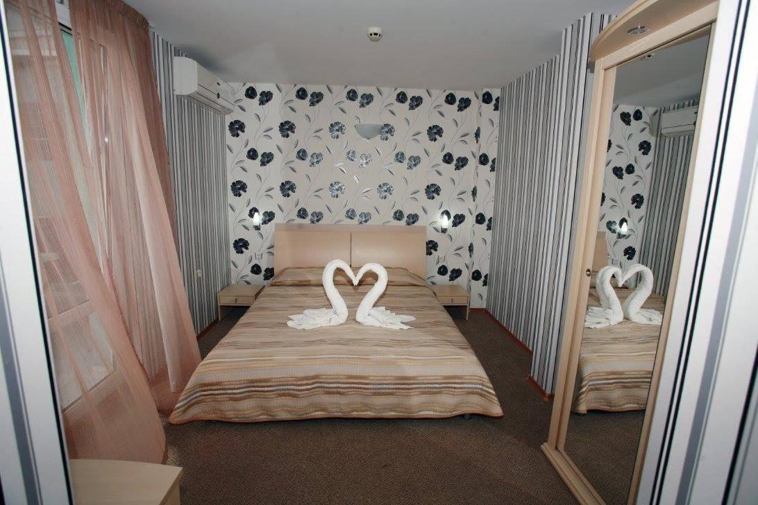Hotel Sania Obzor Esterno foto