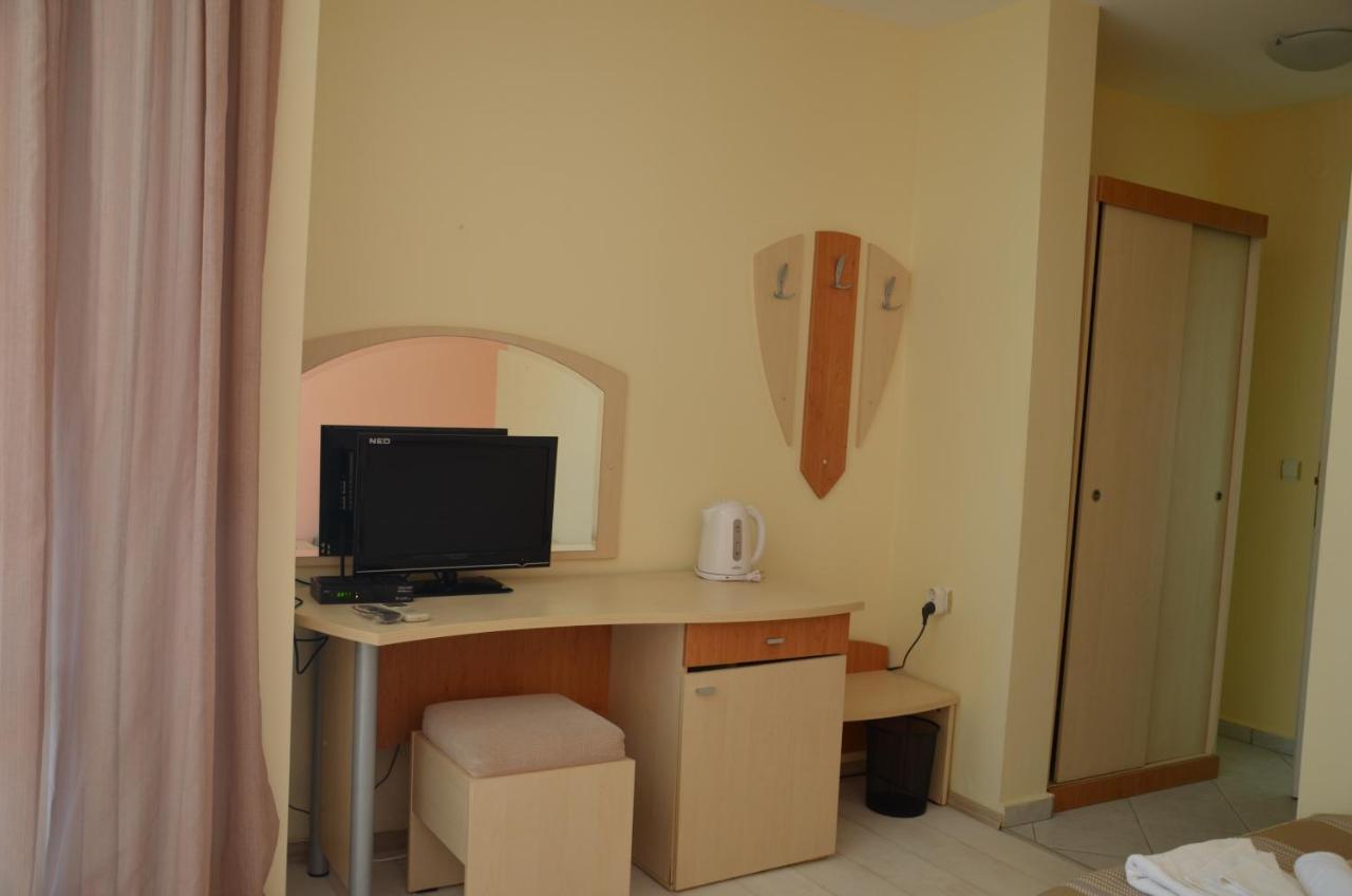 Hotel Sania Obzor Esterno foto