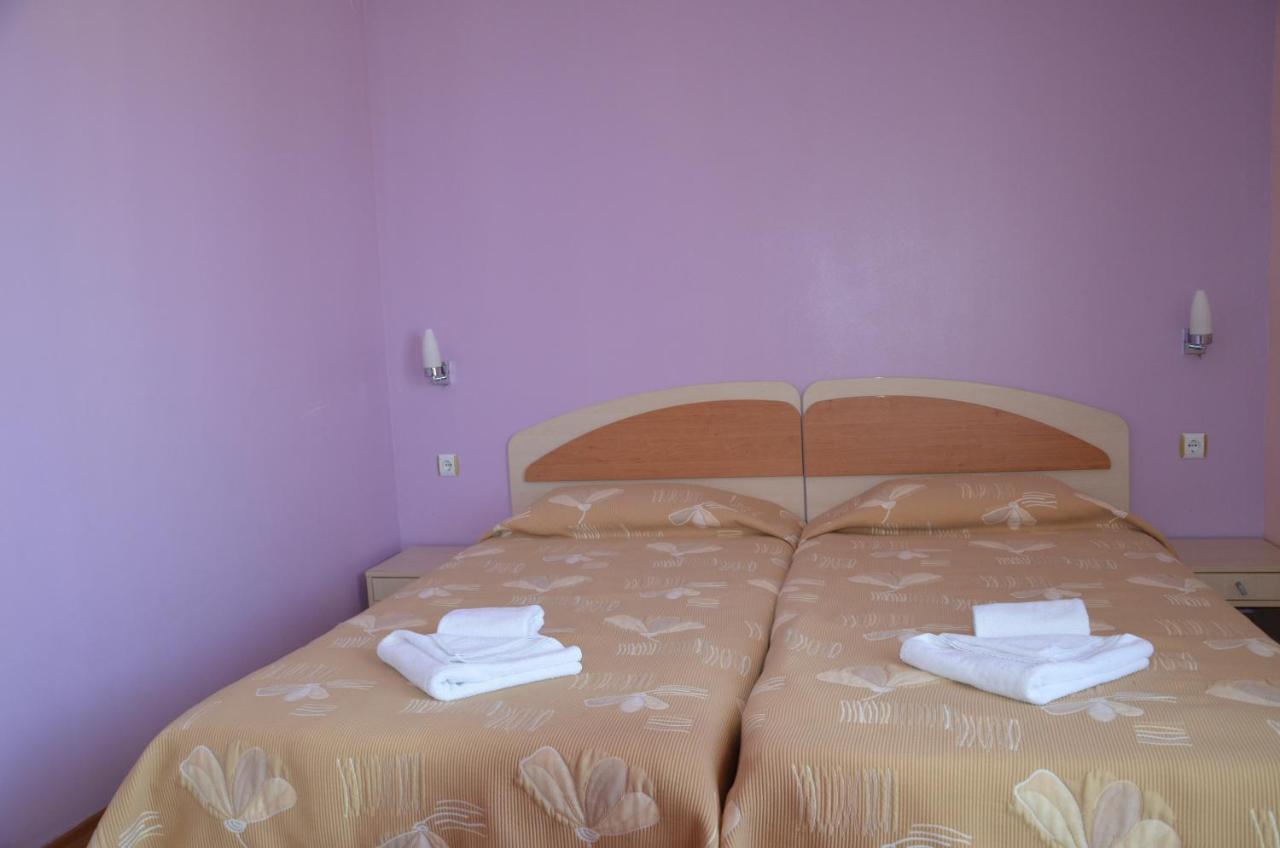 Hotel Sania Obzor Esterno foto